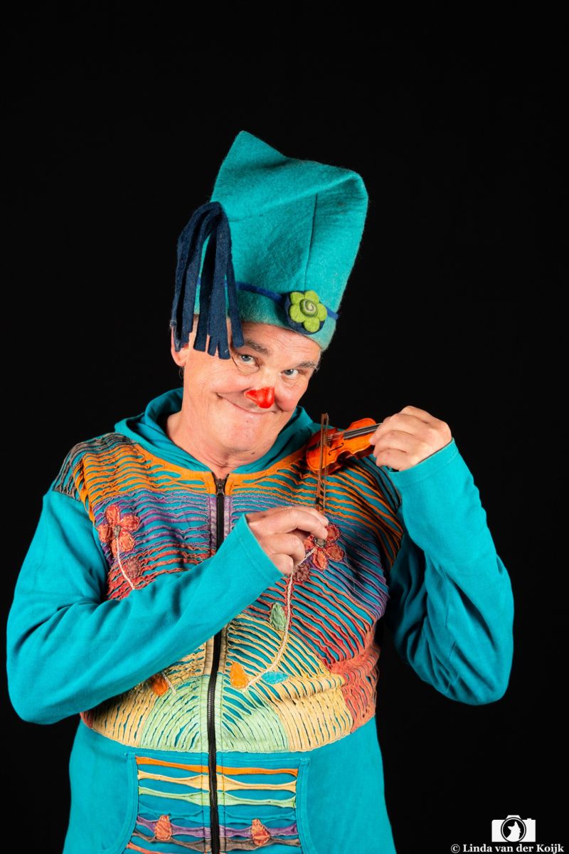 Clowns 02