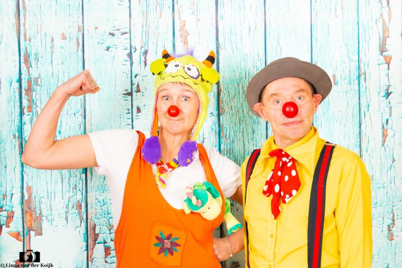 Clowns 12